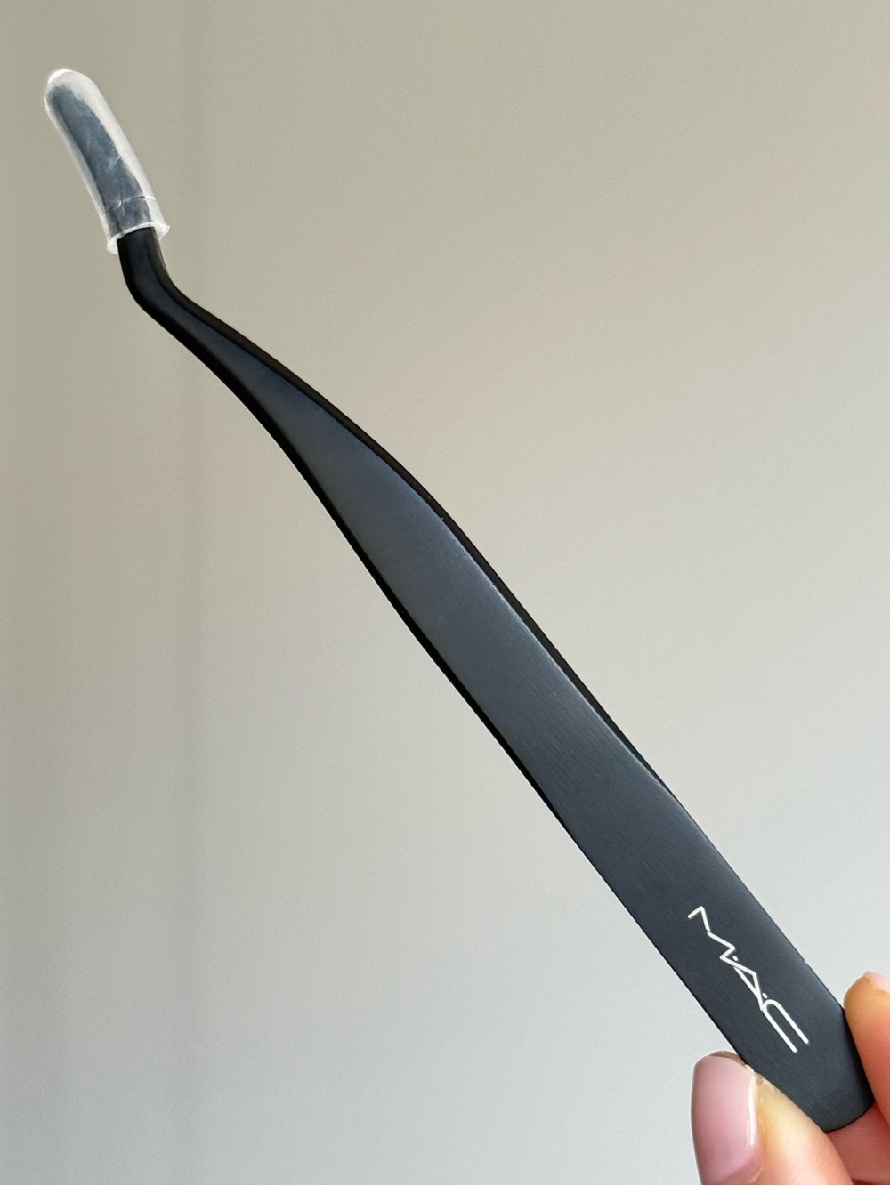 MAC Cosmetics Lash Applicator